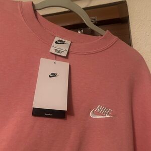 Nike short sleeve